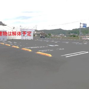 場内から国道方向(外観)