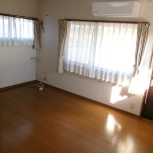 2階洋室6畳(寝室)