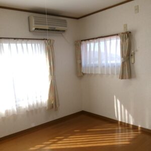 2階洋室4.5畳(寝室)